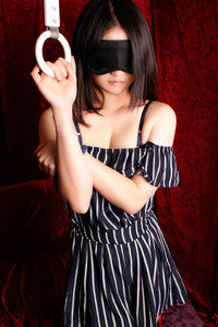 <!--{$staff.staff_name}-->